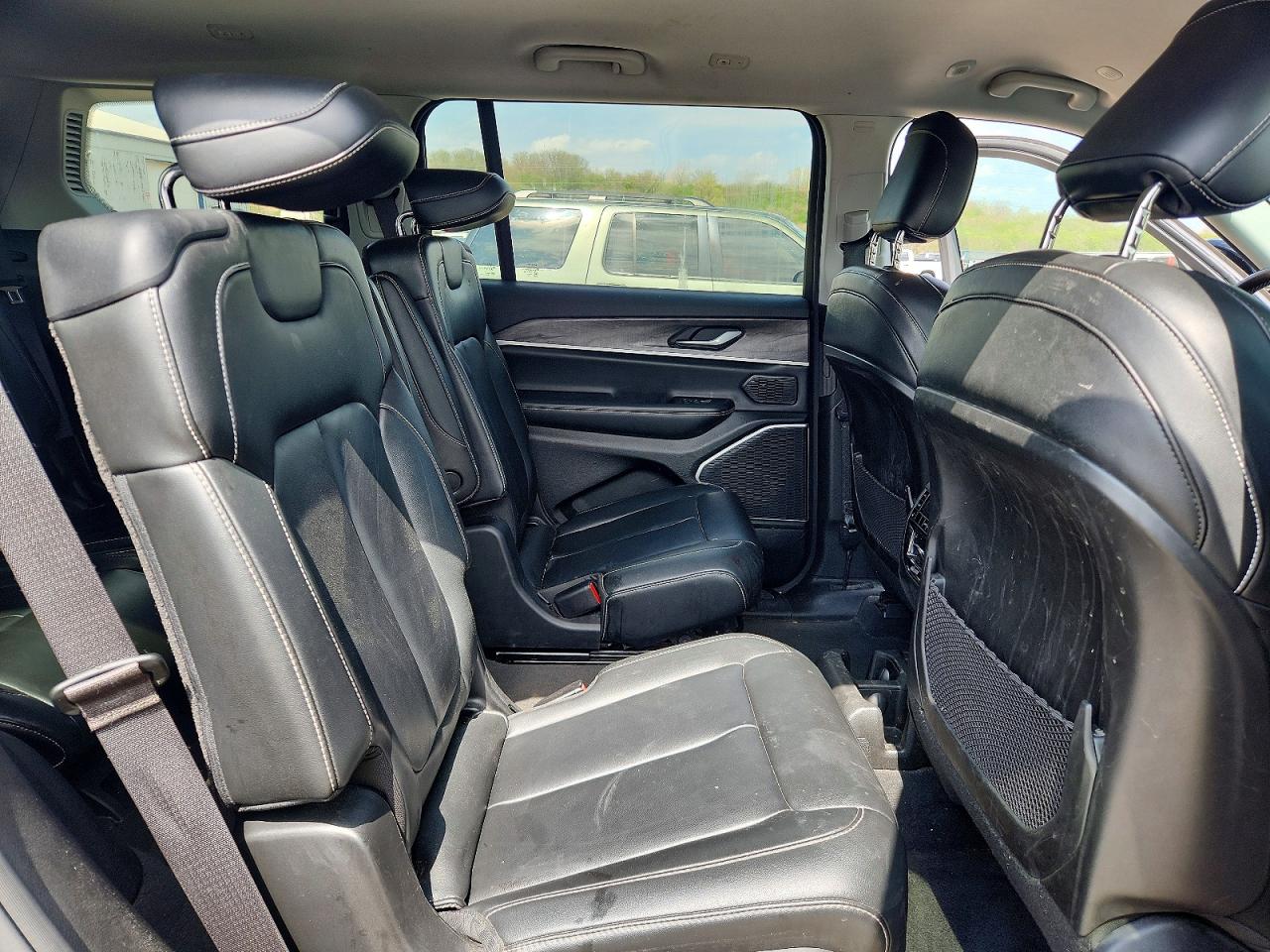 Jeep Cherokee L Limited
