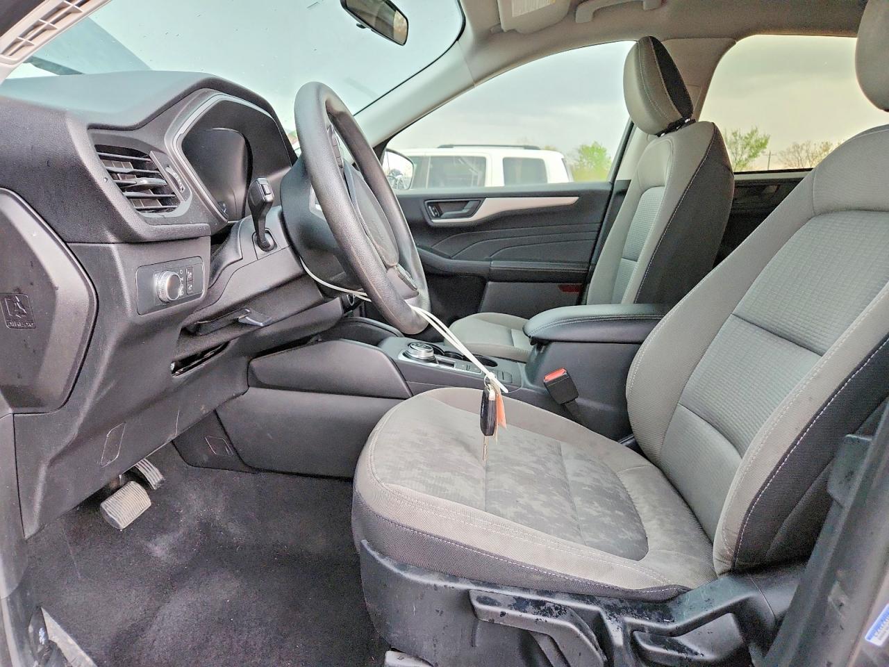 Ford Escape S