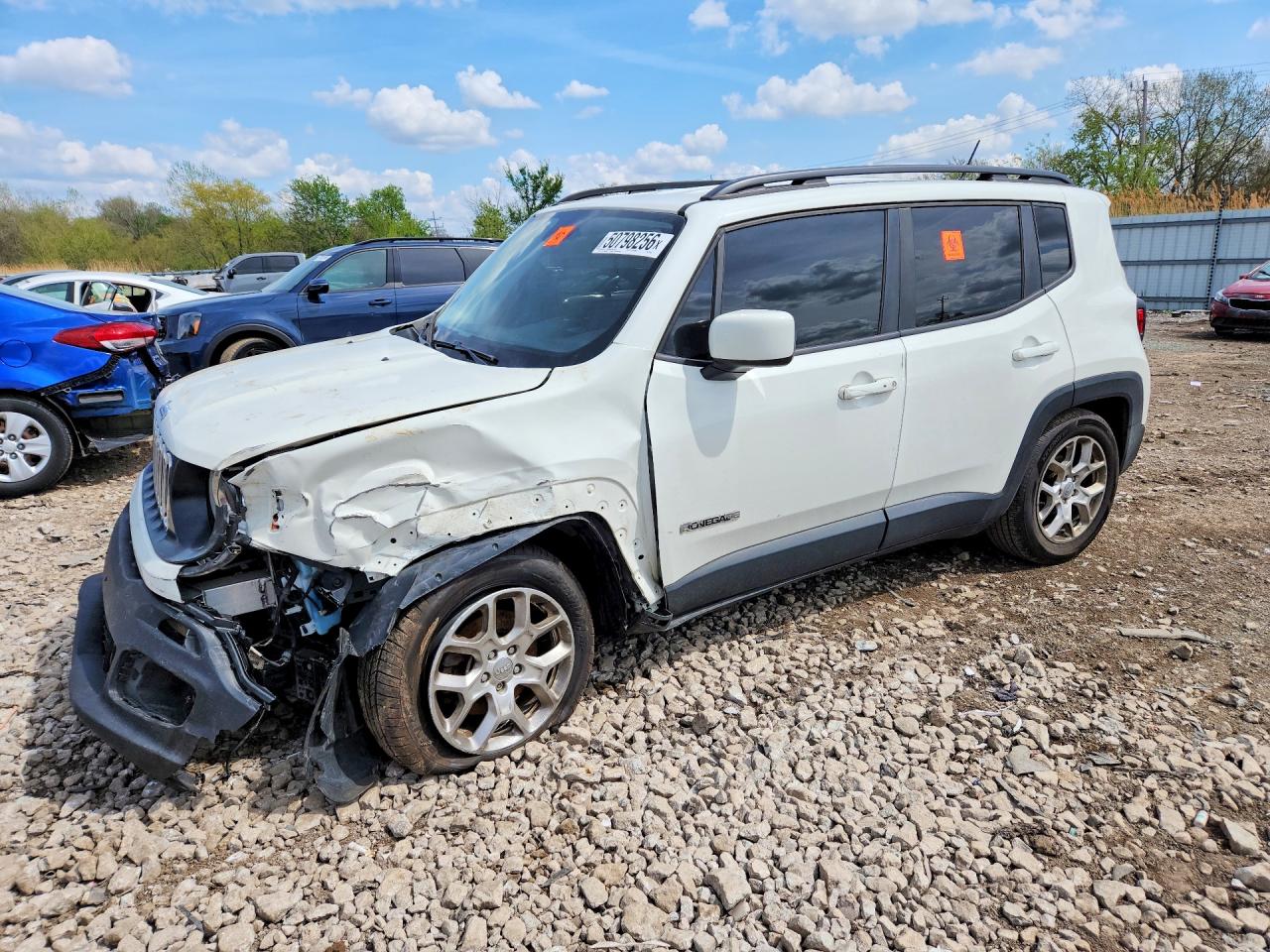 Salvage Jeep Renegade Image
