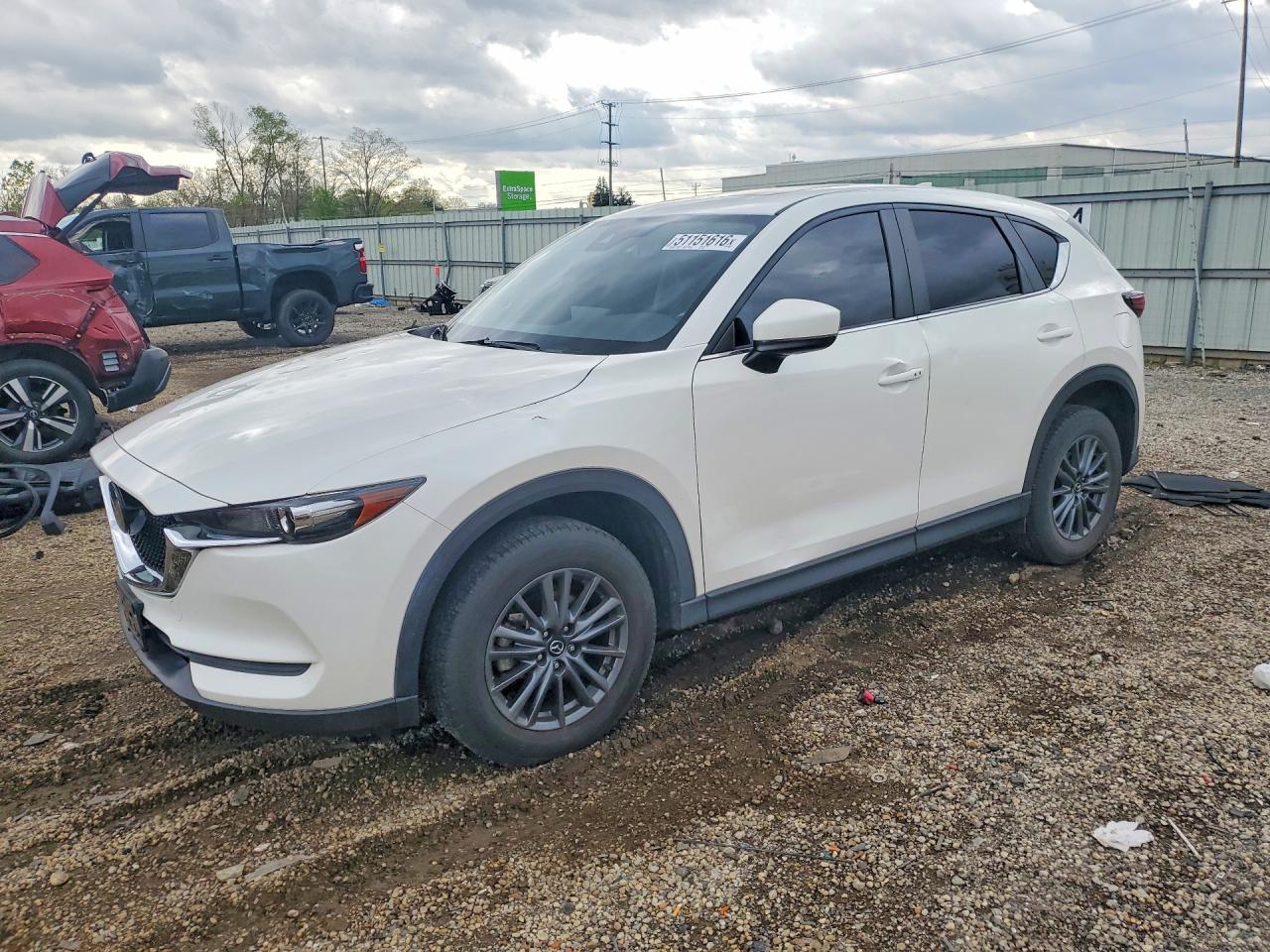 Salvage Mazda Cx Image
