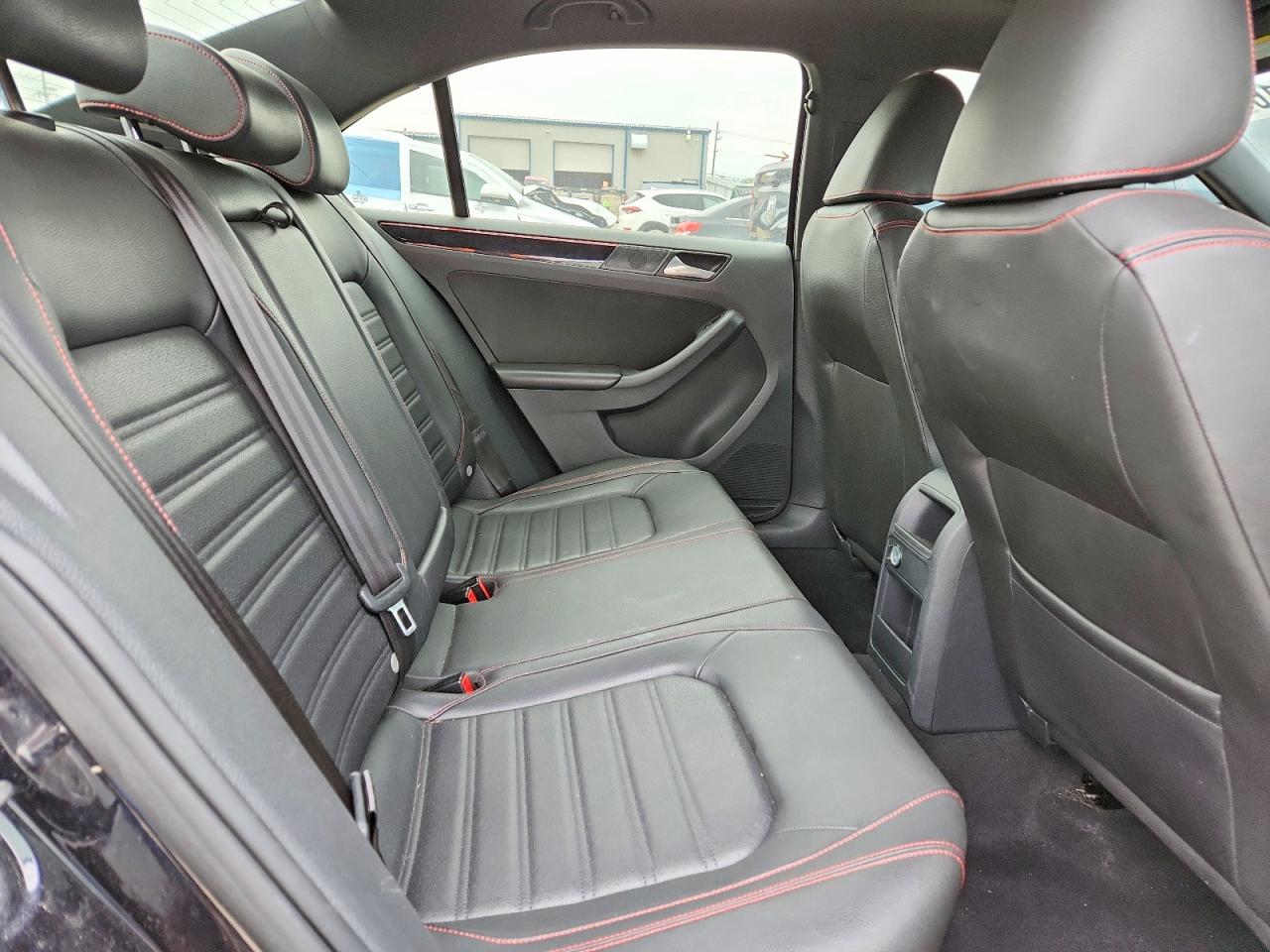 Volkswagen Jetta Gli