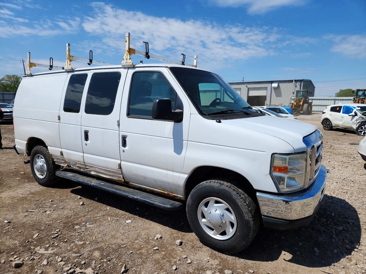 Ford Econoline E250 Van