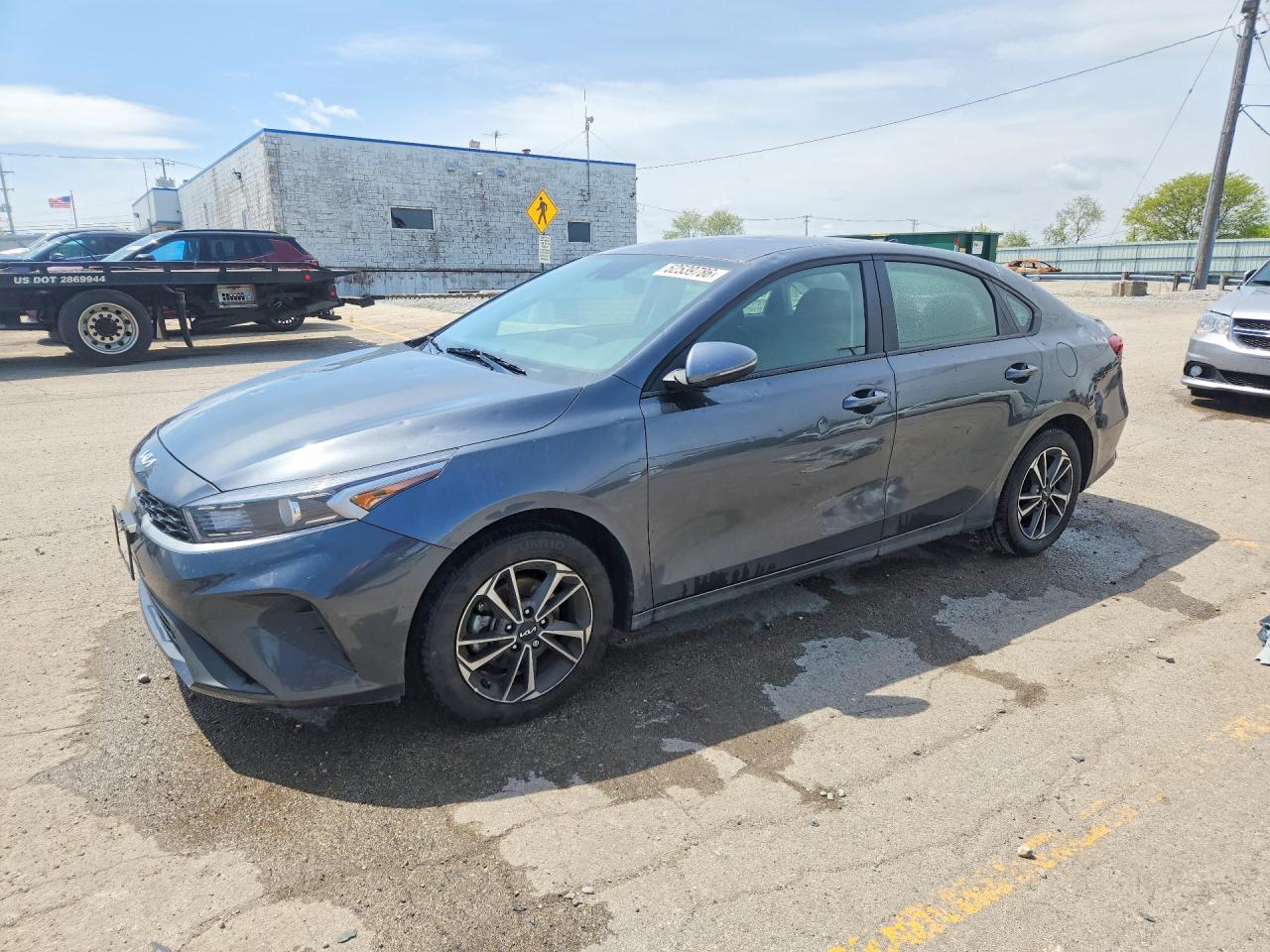 Salvage Kia Forte Image