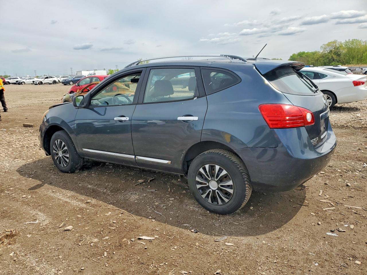Nissan Rogue S