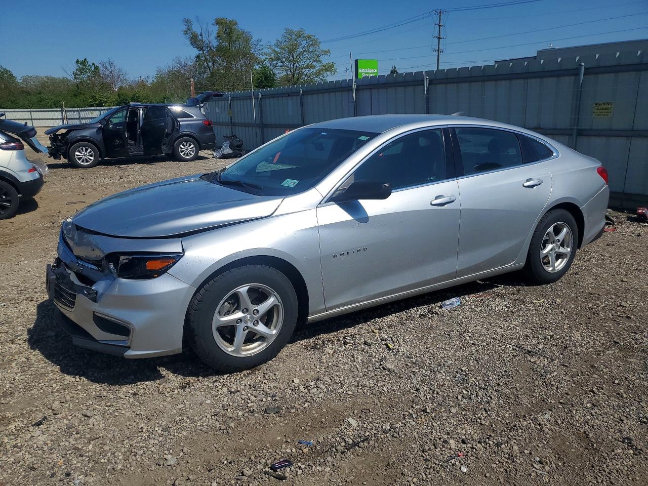 Salvage Chevrolet Malibu Image