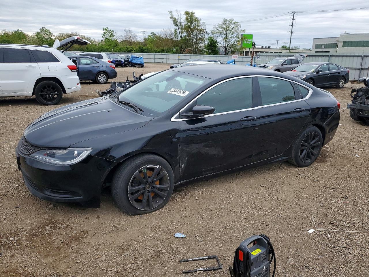 Salvage Chrysler 200 Image