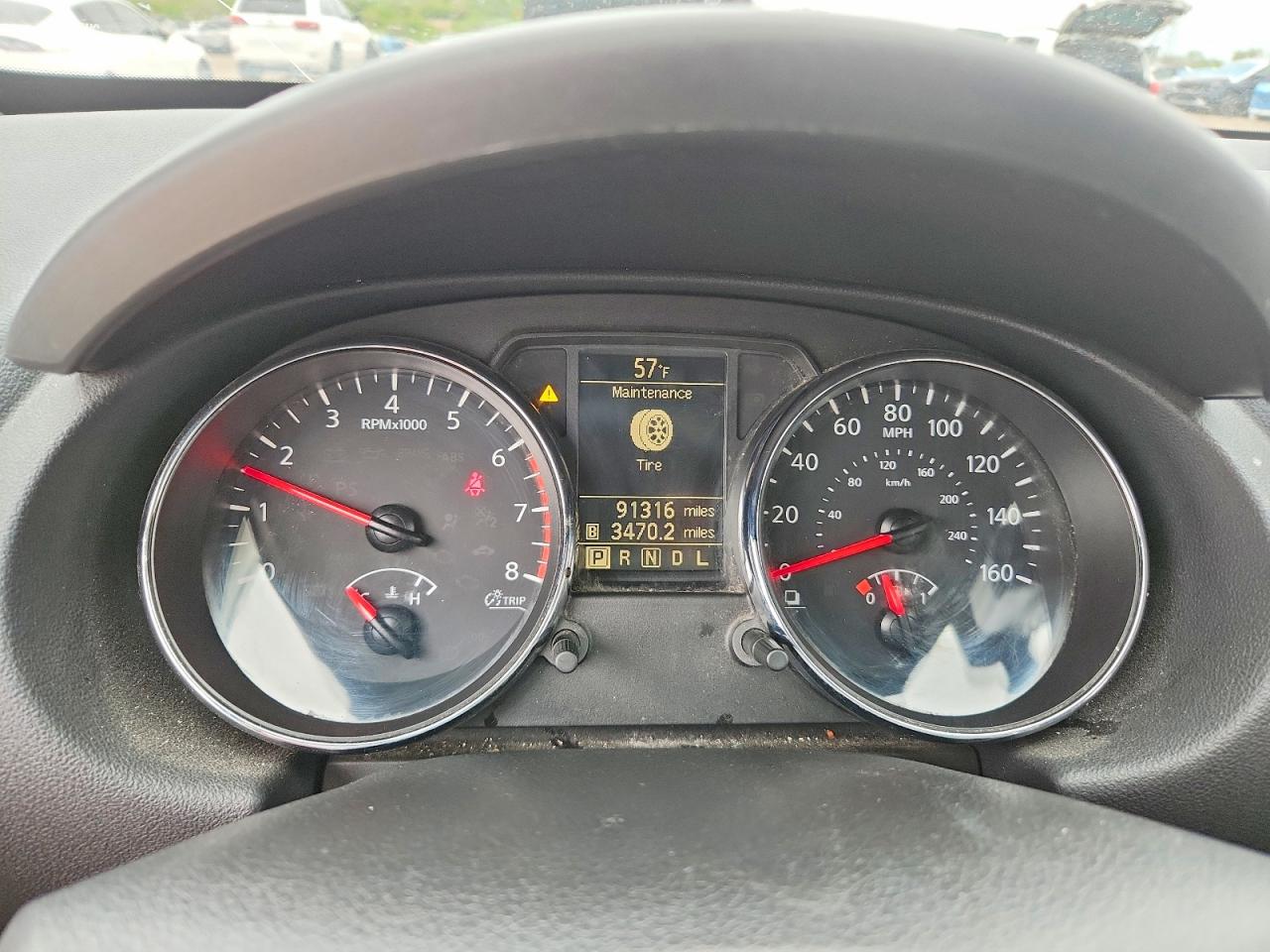 Nissan Rogue S