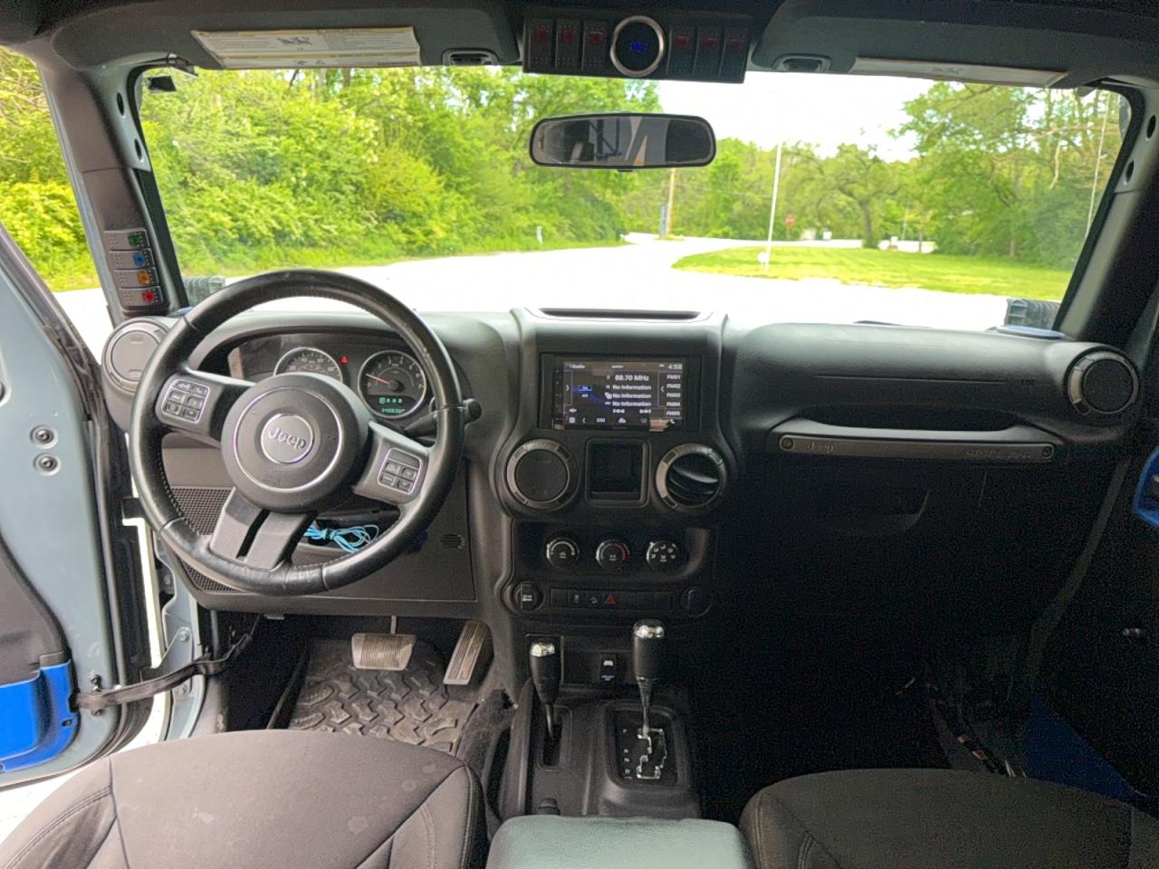 Jeep Wrangler Sport