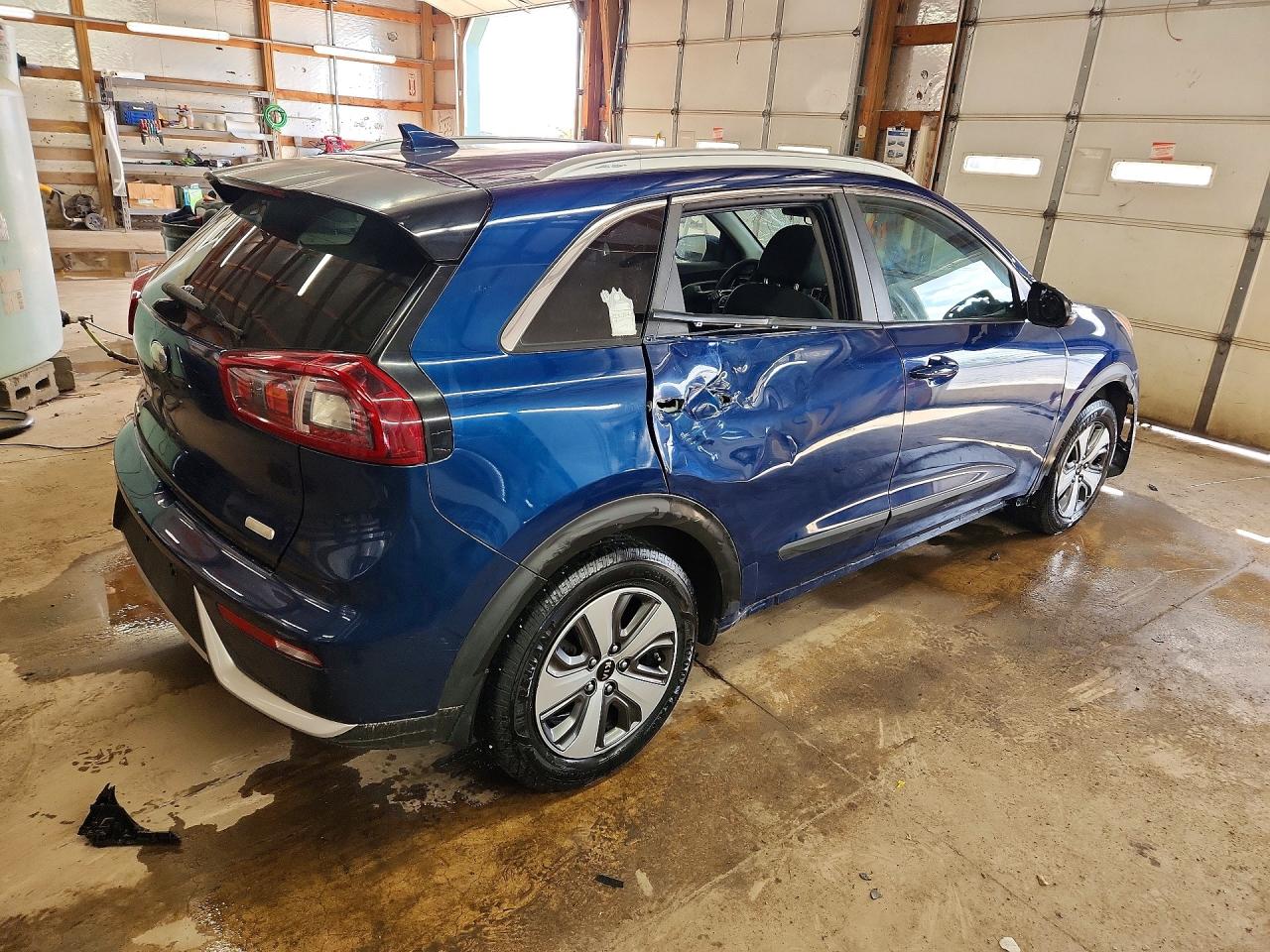 Kia Niro Lx
