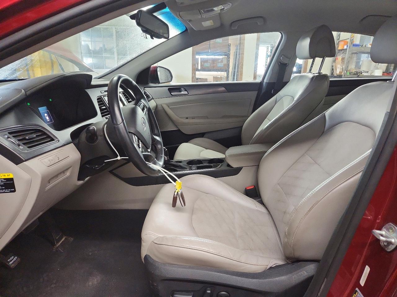 Hyundai SONATA Sport