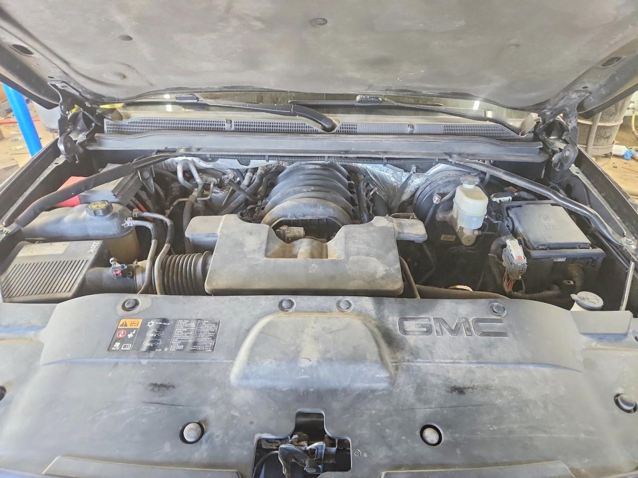 GMC Yukon K1500 Slt