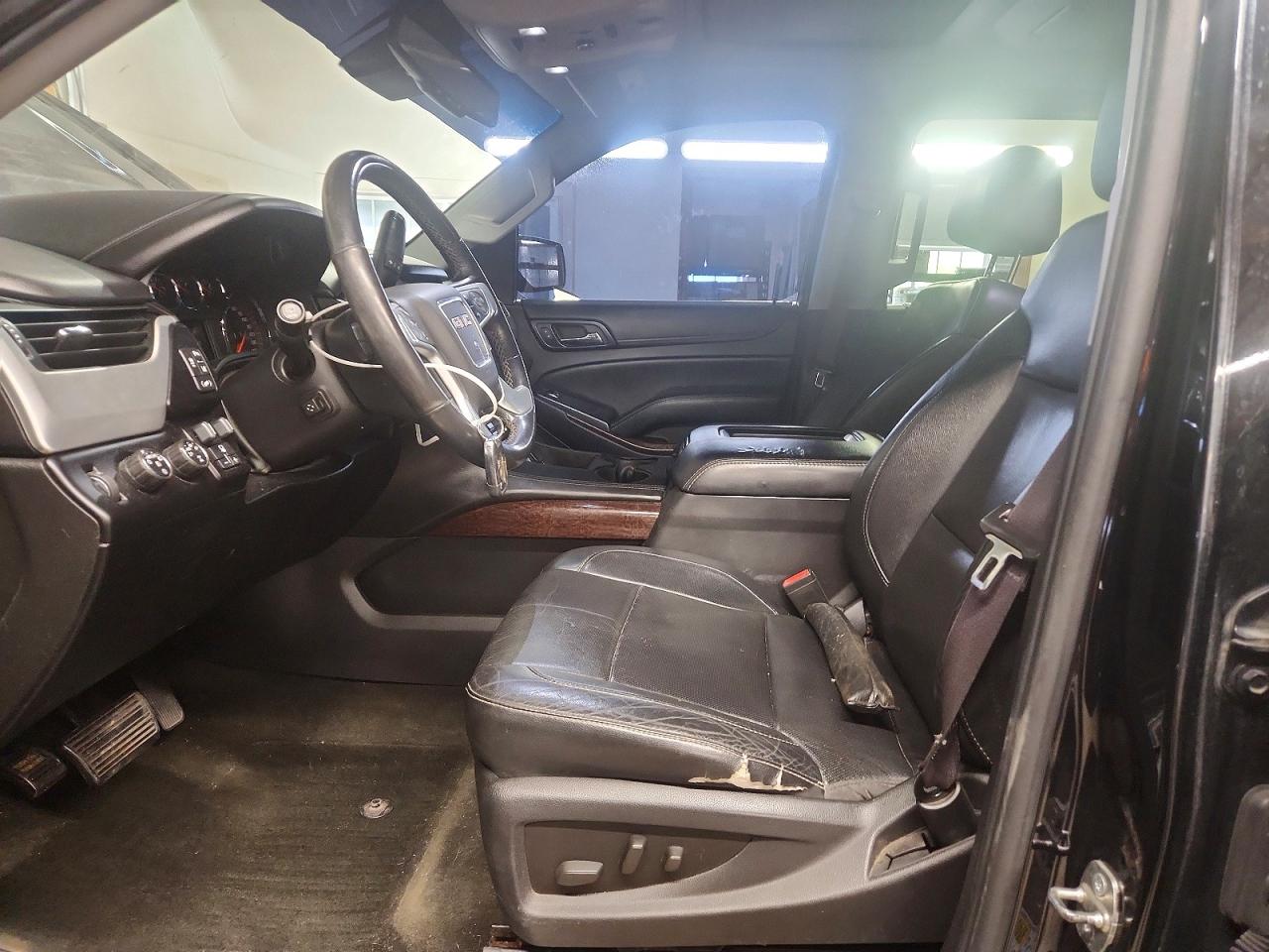 GMC Yukon K1500 Slt