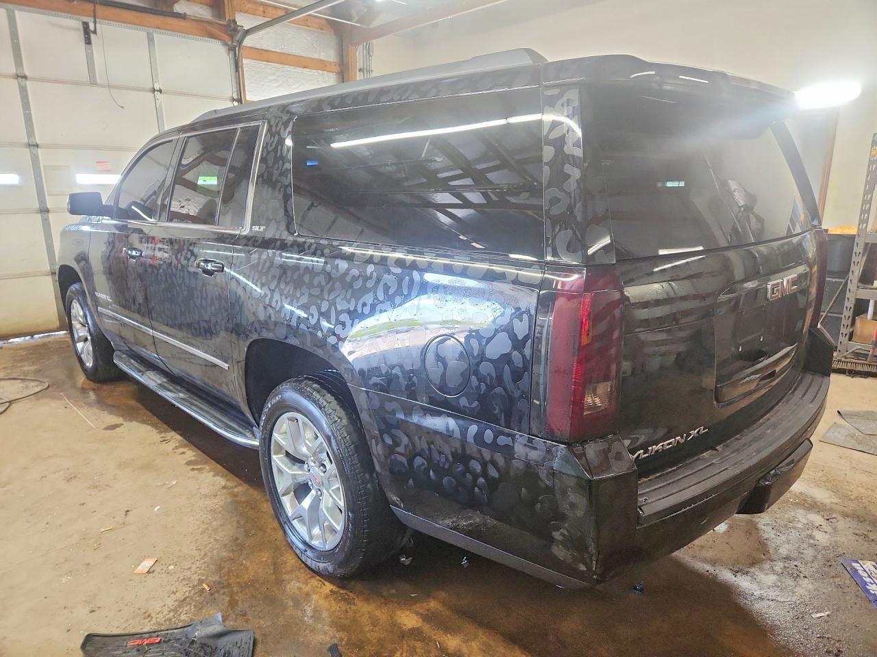 GMC Yukon K1500 Slt
