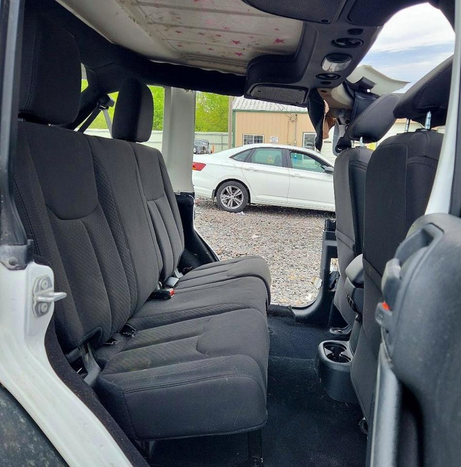 Jeep Wrangler Sport