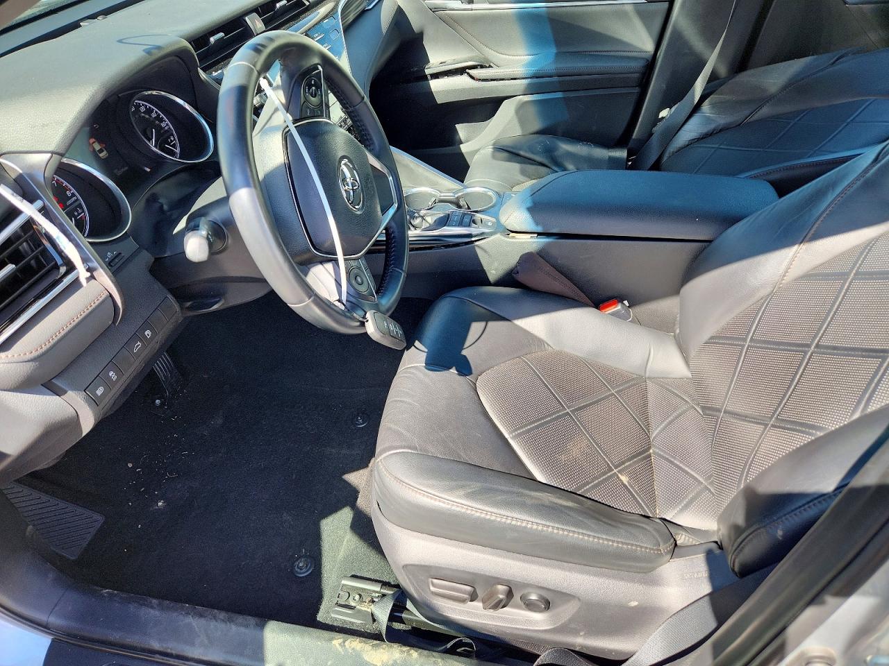 Toyota Camry Xle