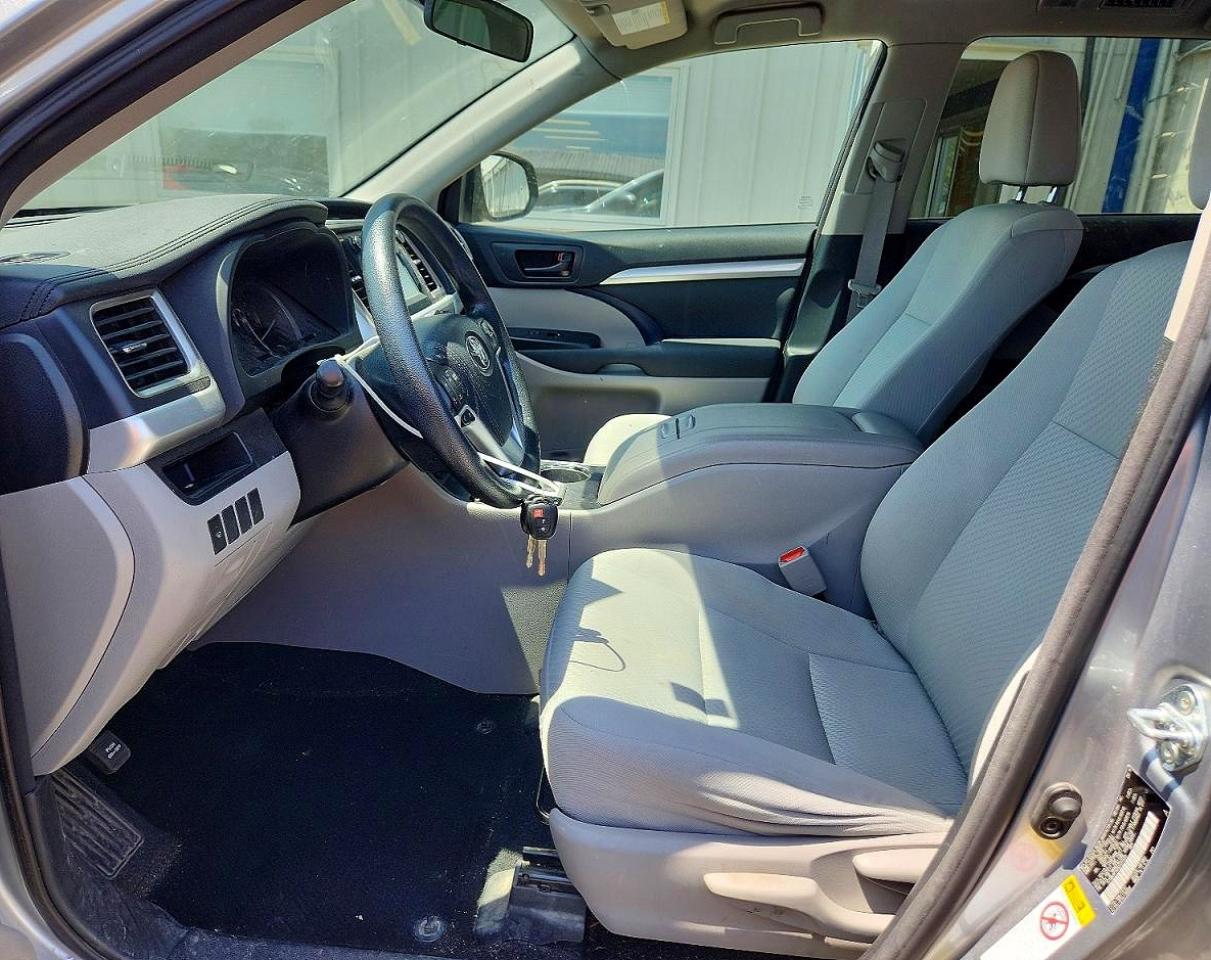 Toyota Highlander Le