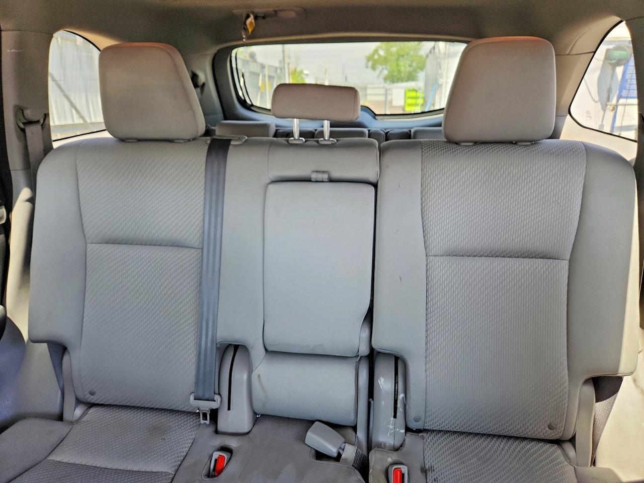 Toyota Highlander Le