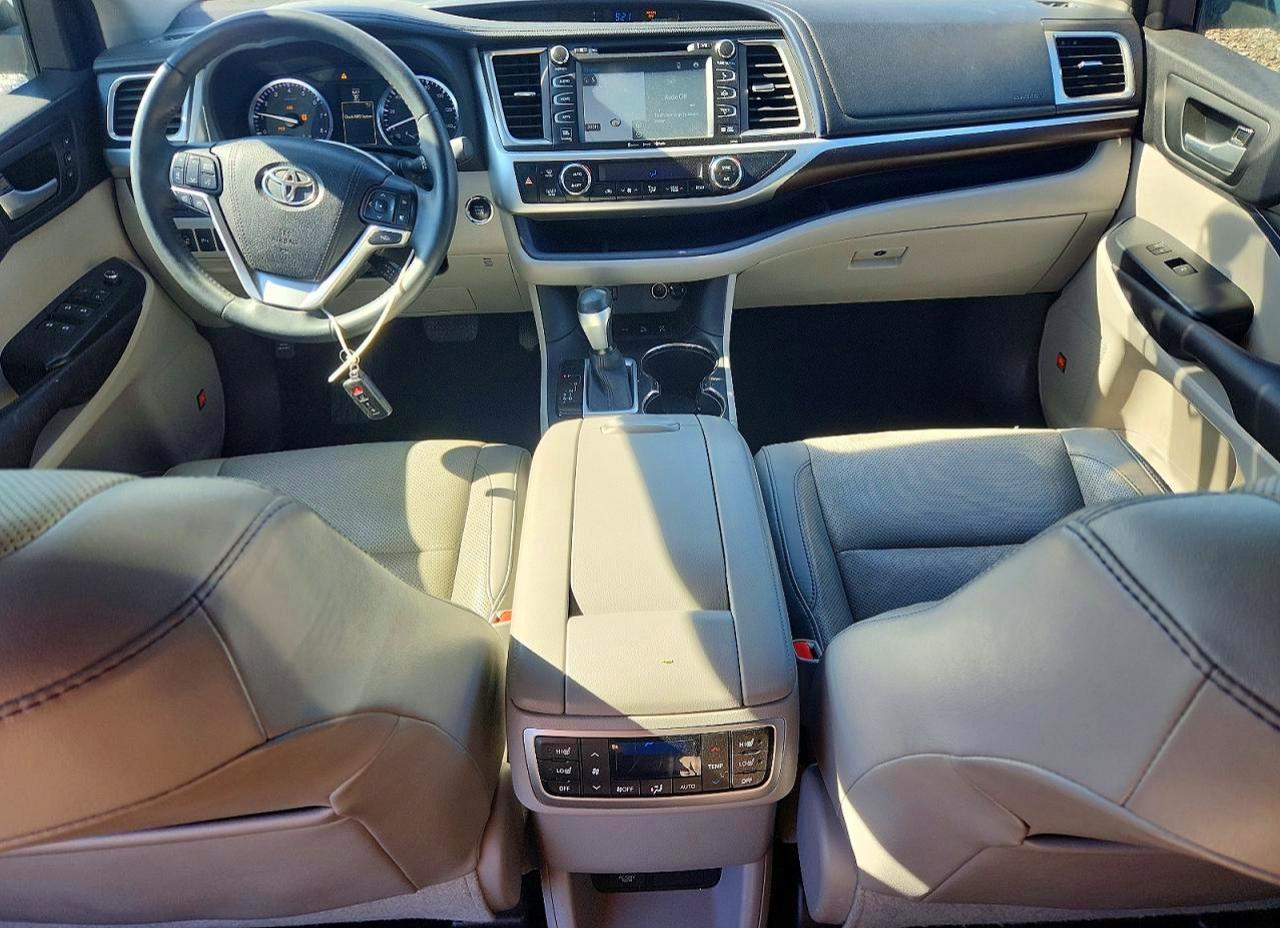 Toyota Highlander Limited Platinum