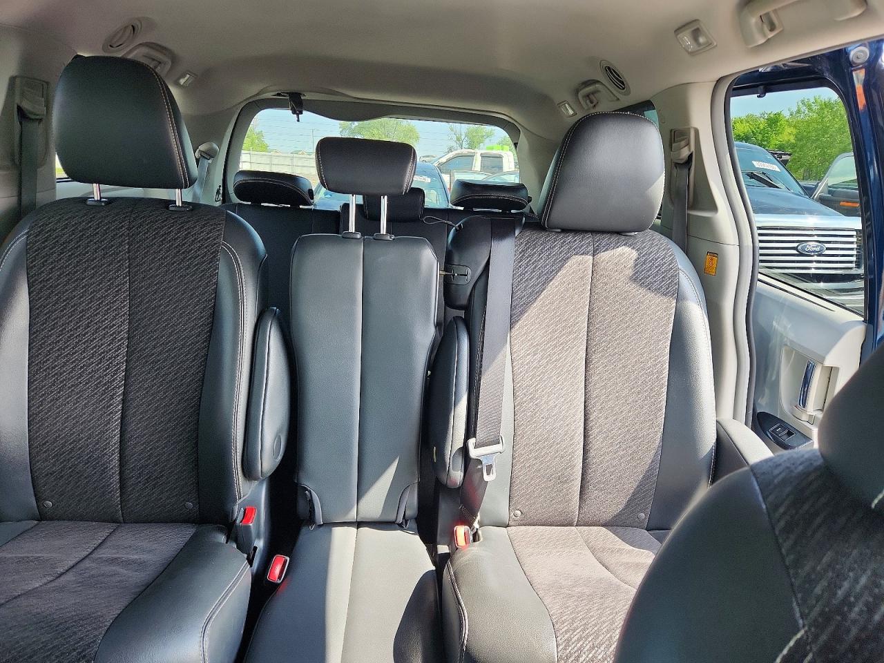 Toyota Sienna Sport