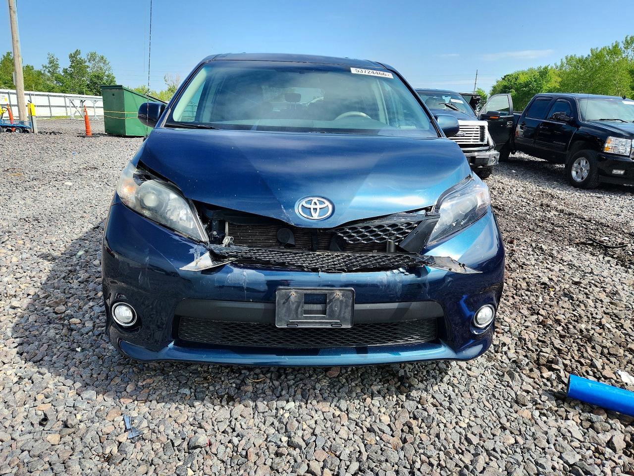 Toyota Sienna Sport
