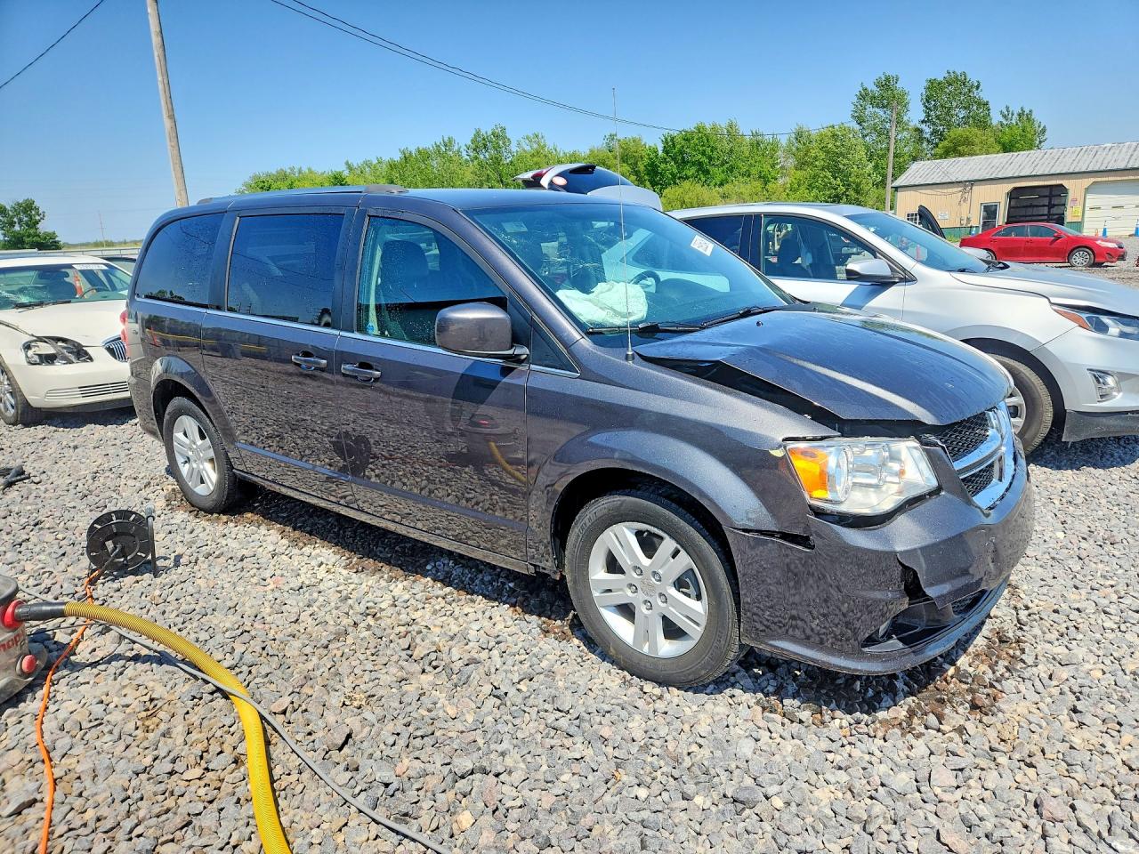 Dodge Caravan Sxt