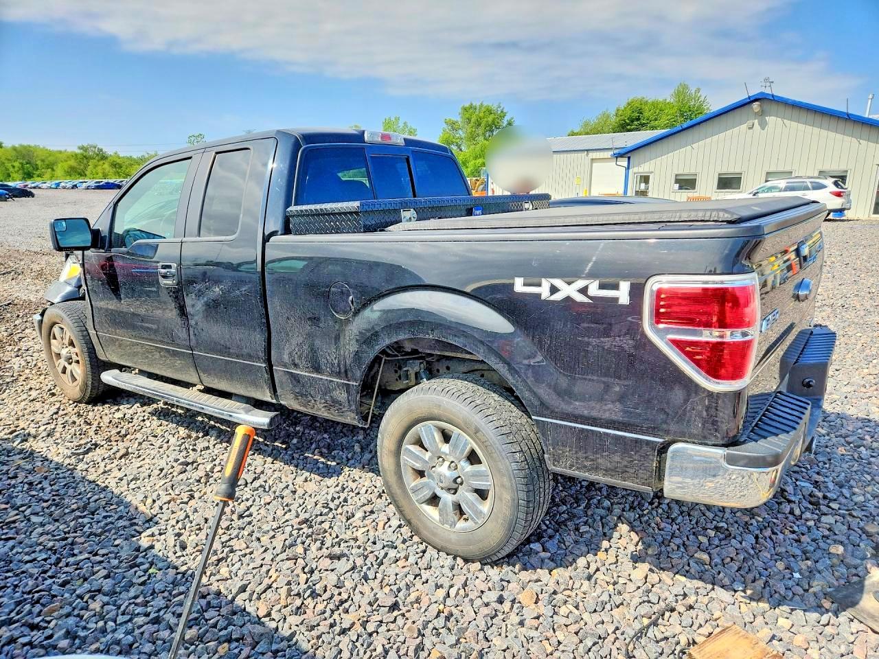 Ford F-150 Super Cab