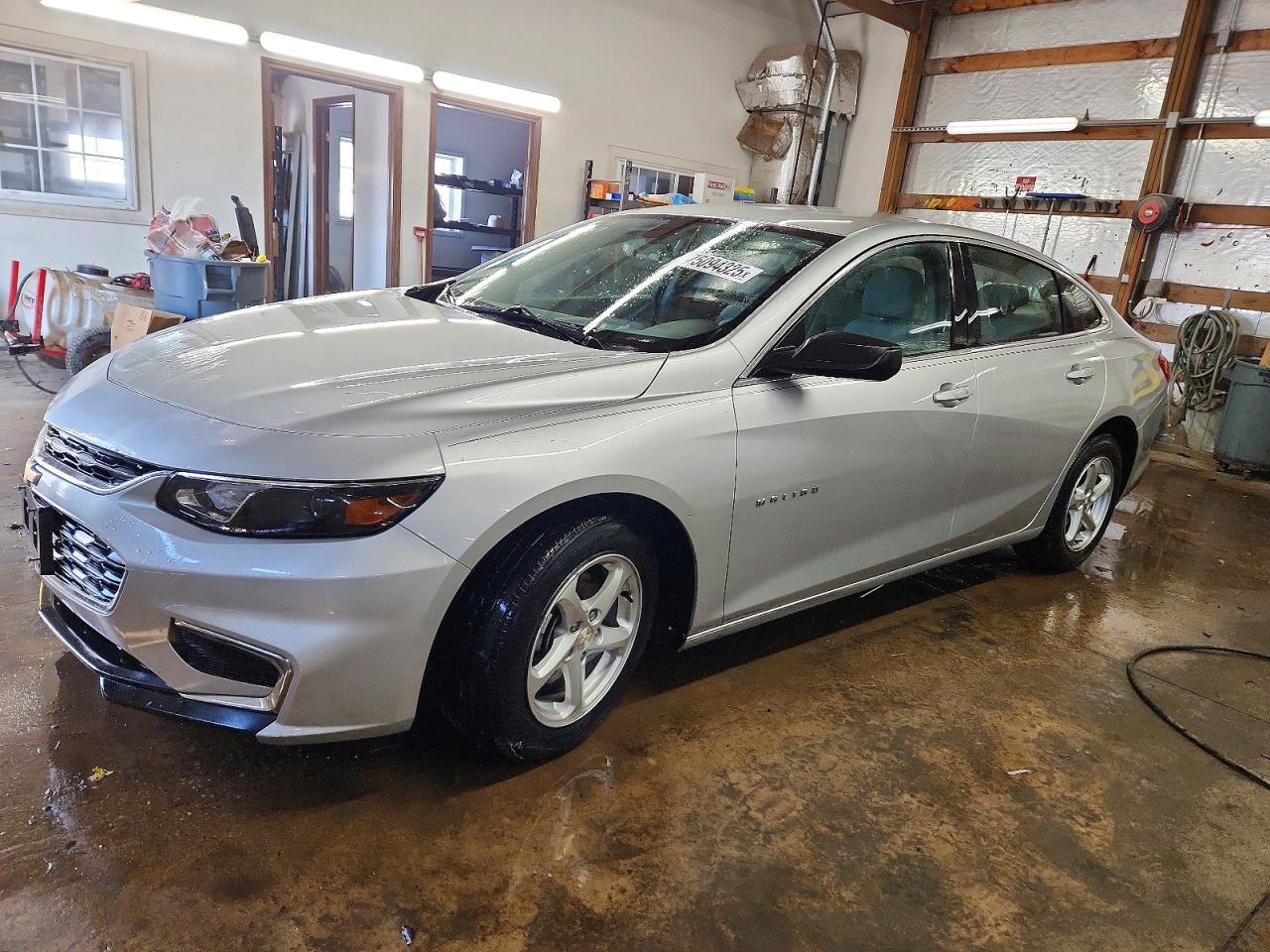 Salvage Chevrolet Malibu Image