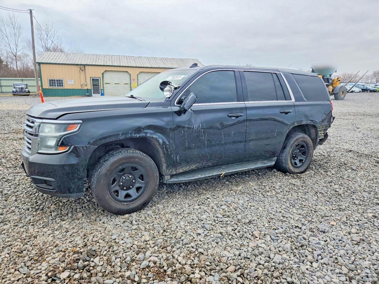 Salvage Chevrolet Tahoe Image