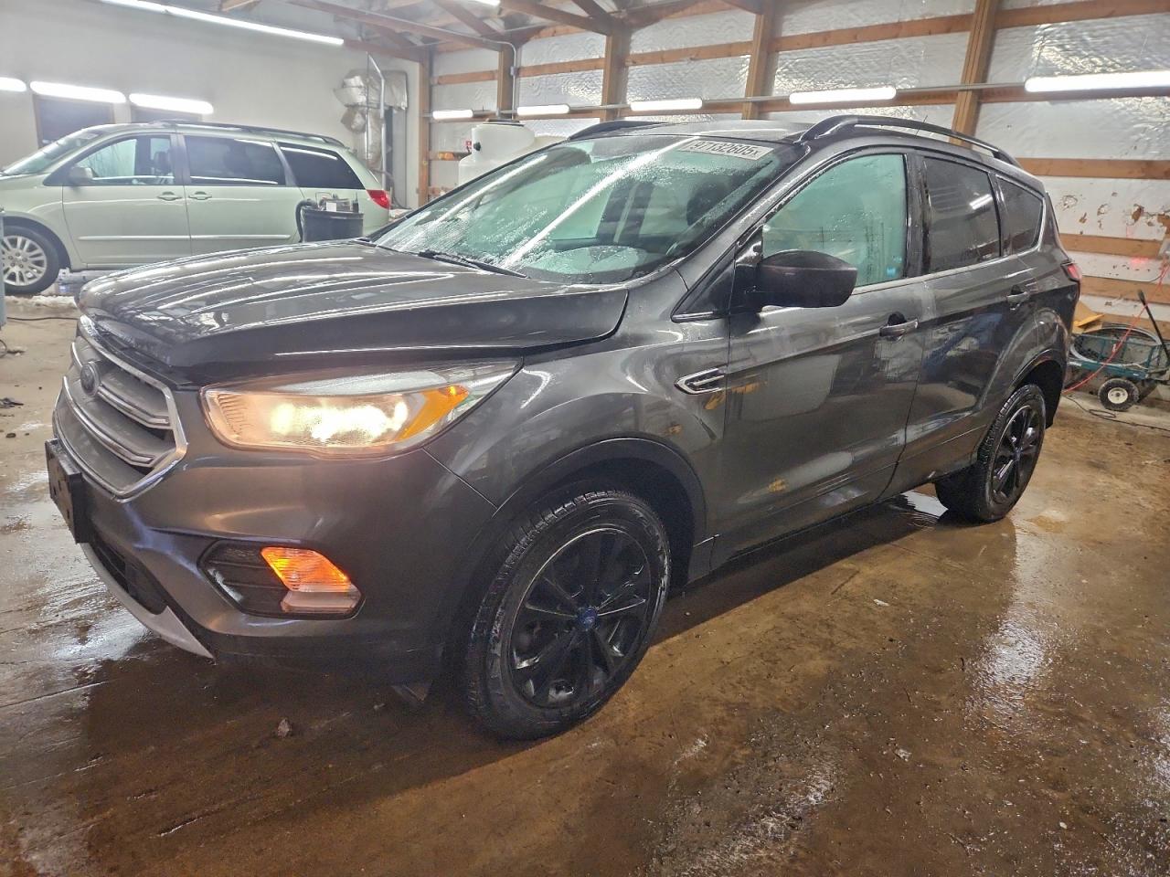Salvage Ford Escape Image