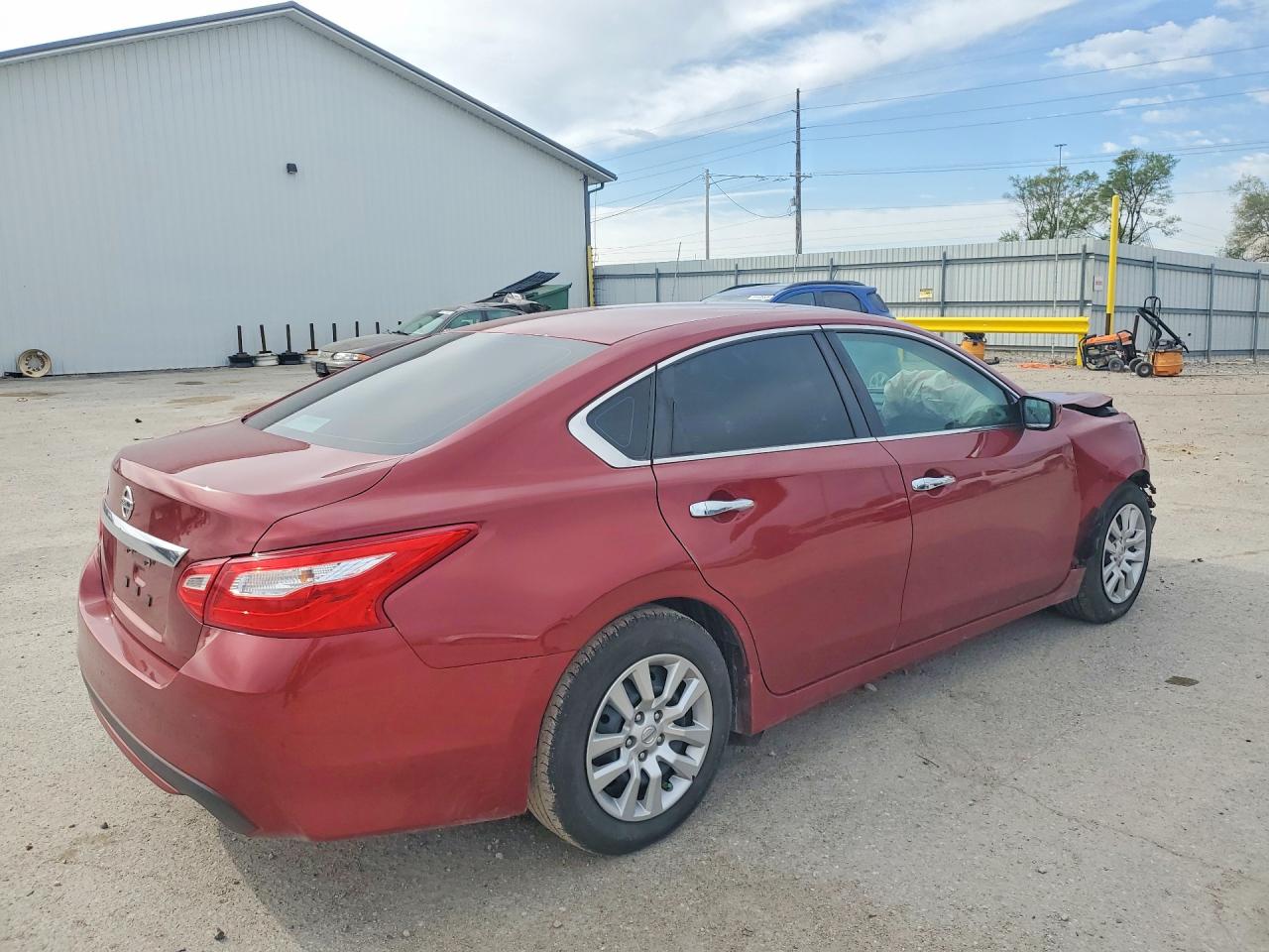 Nissan Altima