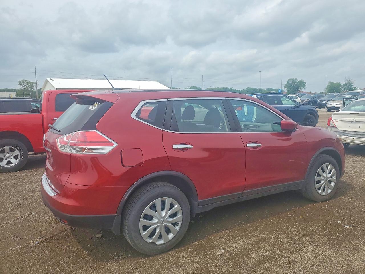 Nissan Rogue S