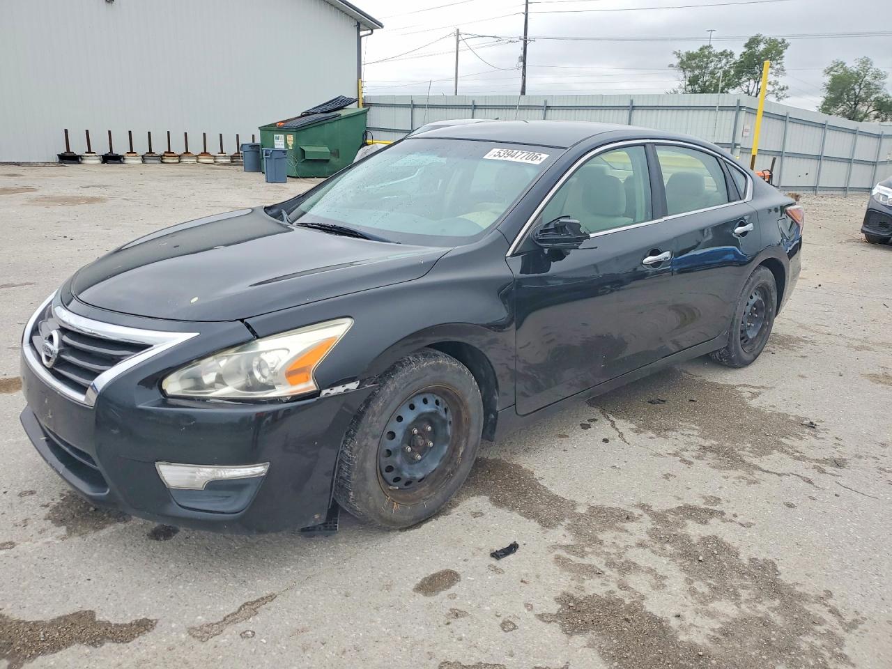 Salvage Nissan Altima Image