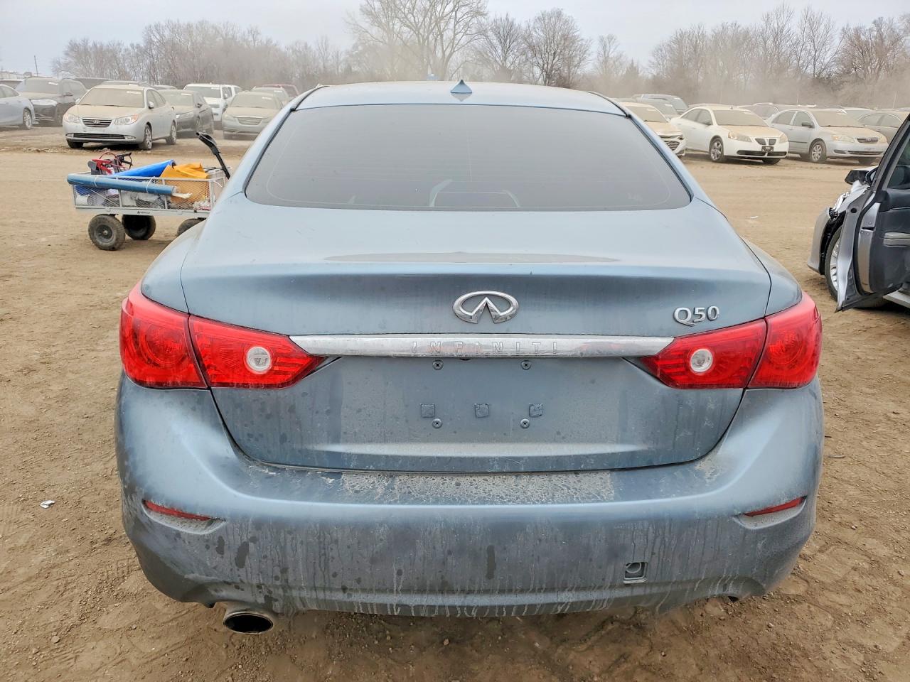 INFINITI Q50 3.0t P 3.0t Premium