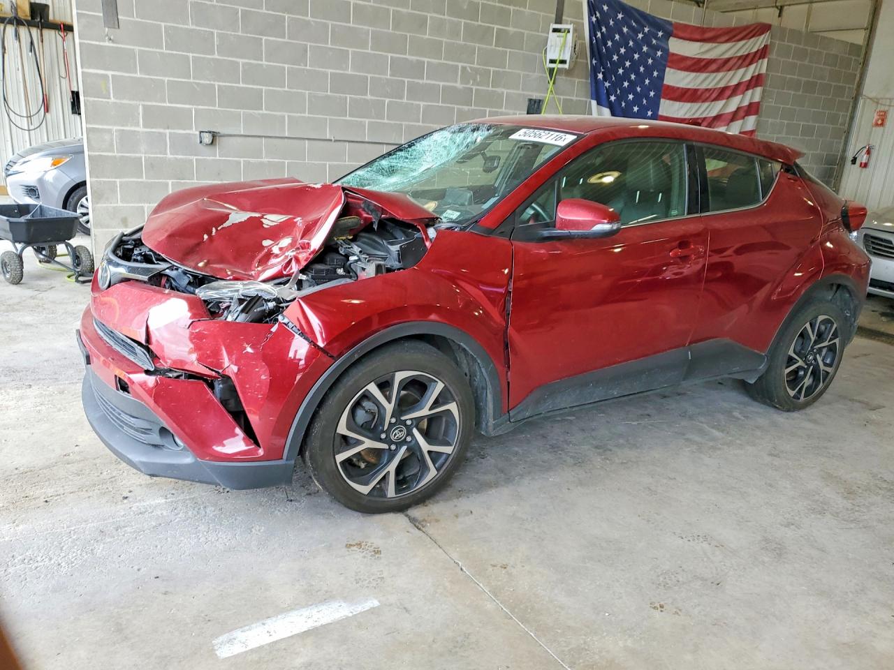 Salvage Toyota C-hr Limit Image
