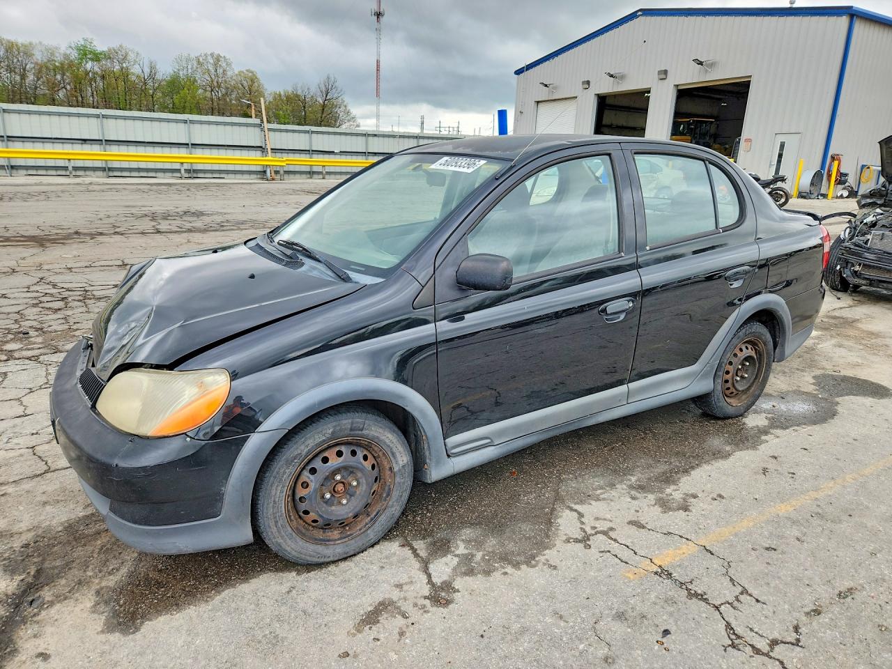 Salvage Toyota ECHO Image