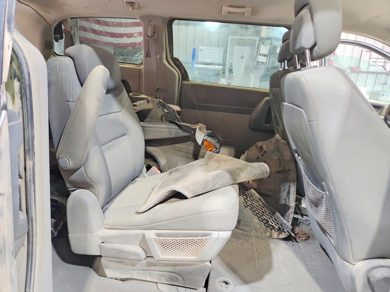Chrysler Minivan Lx