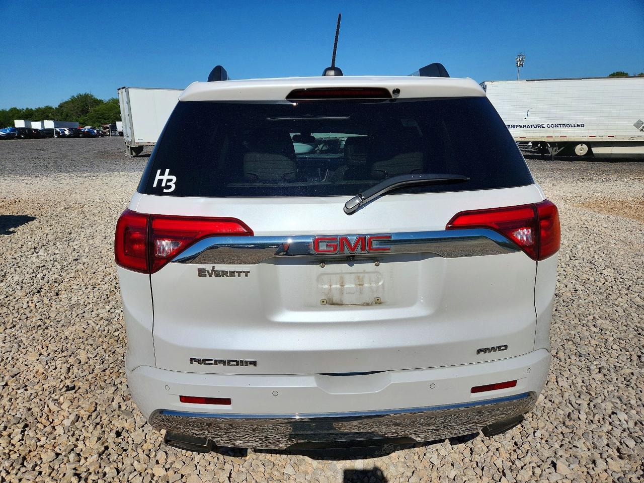 GMC Acadia Denali