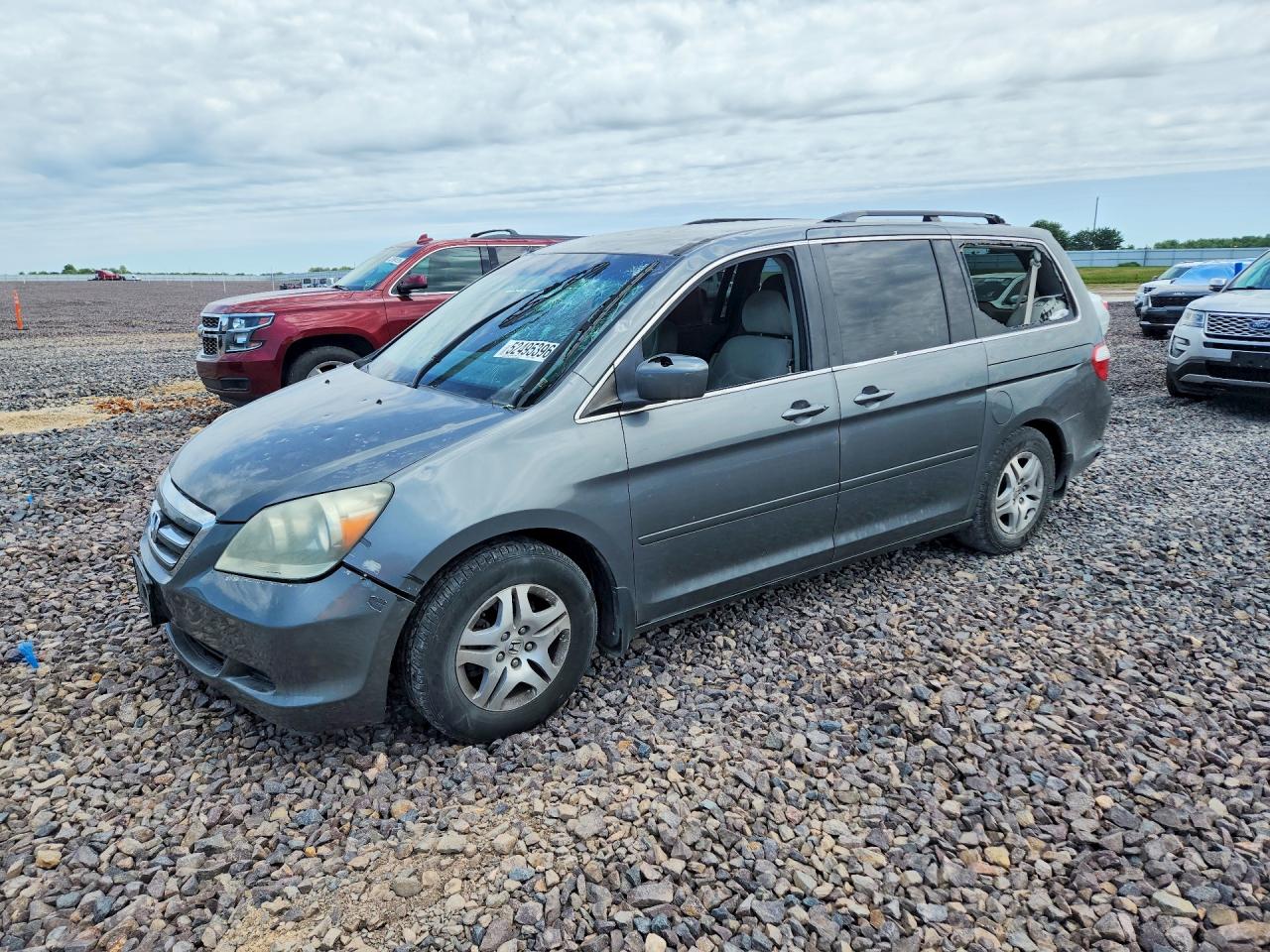Salvage Honda Odyssey Image