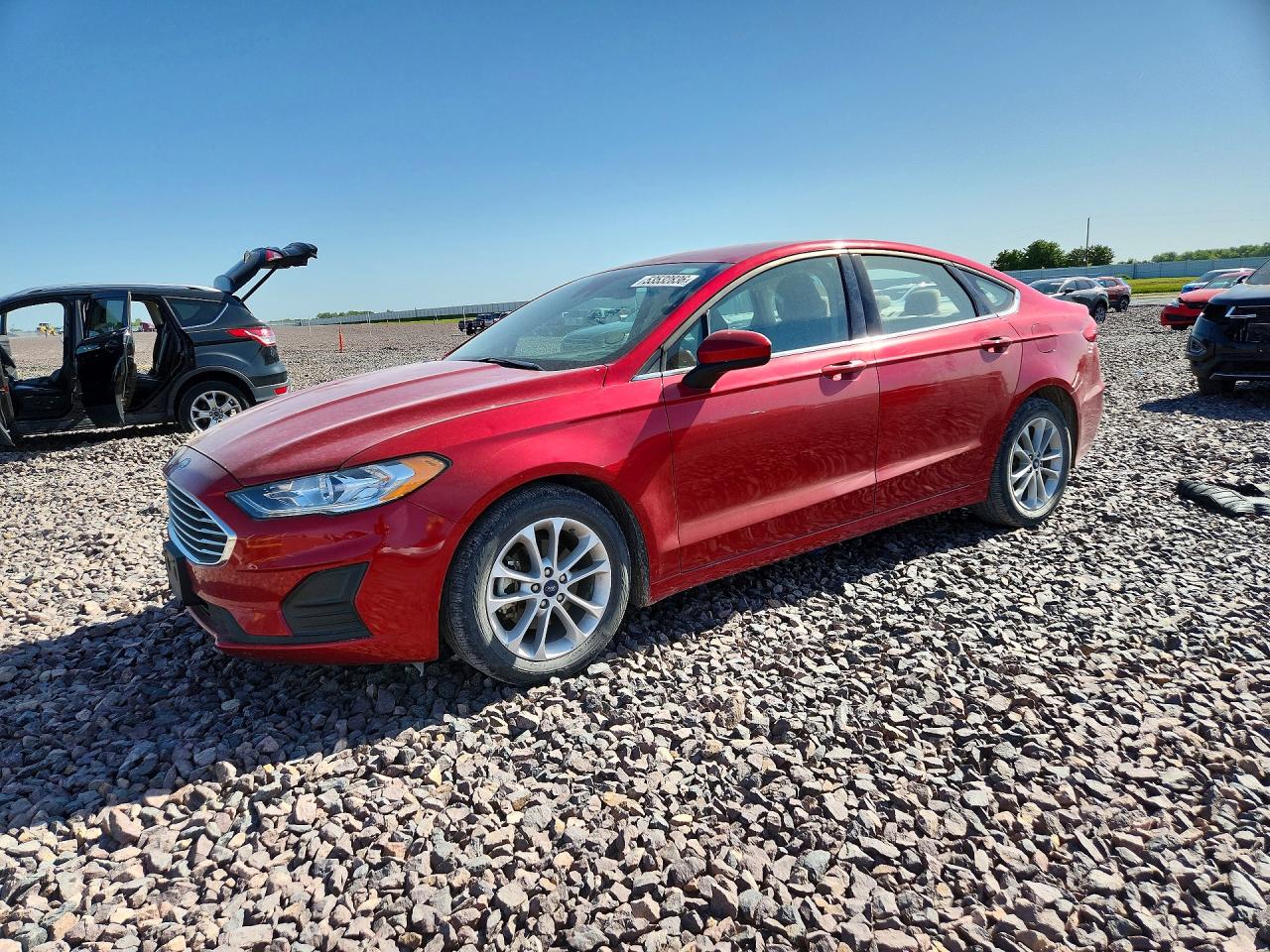Salvage Ford Fusion Image