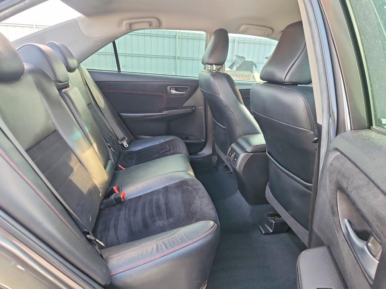 Toyota Camry Xse