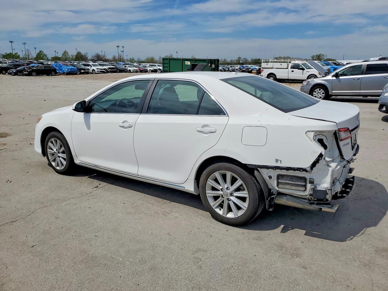 Toyota Camry Xle V6
