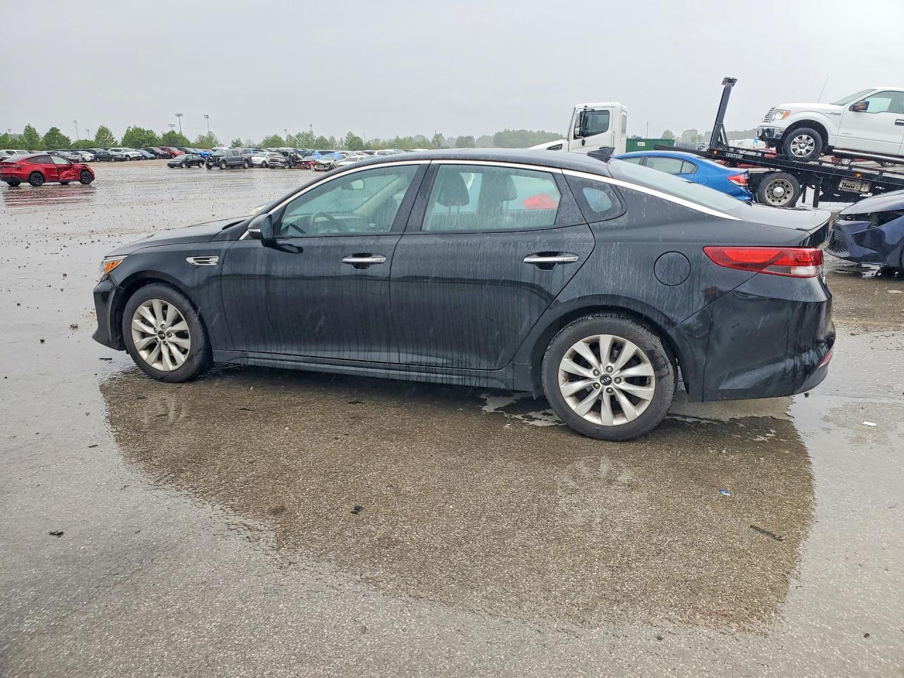 Kia Optima S