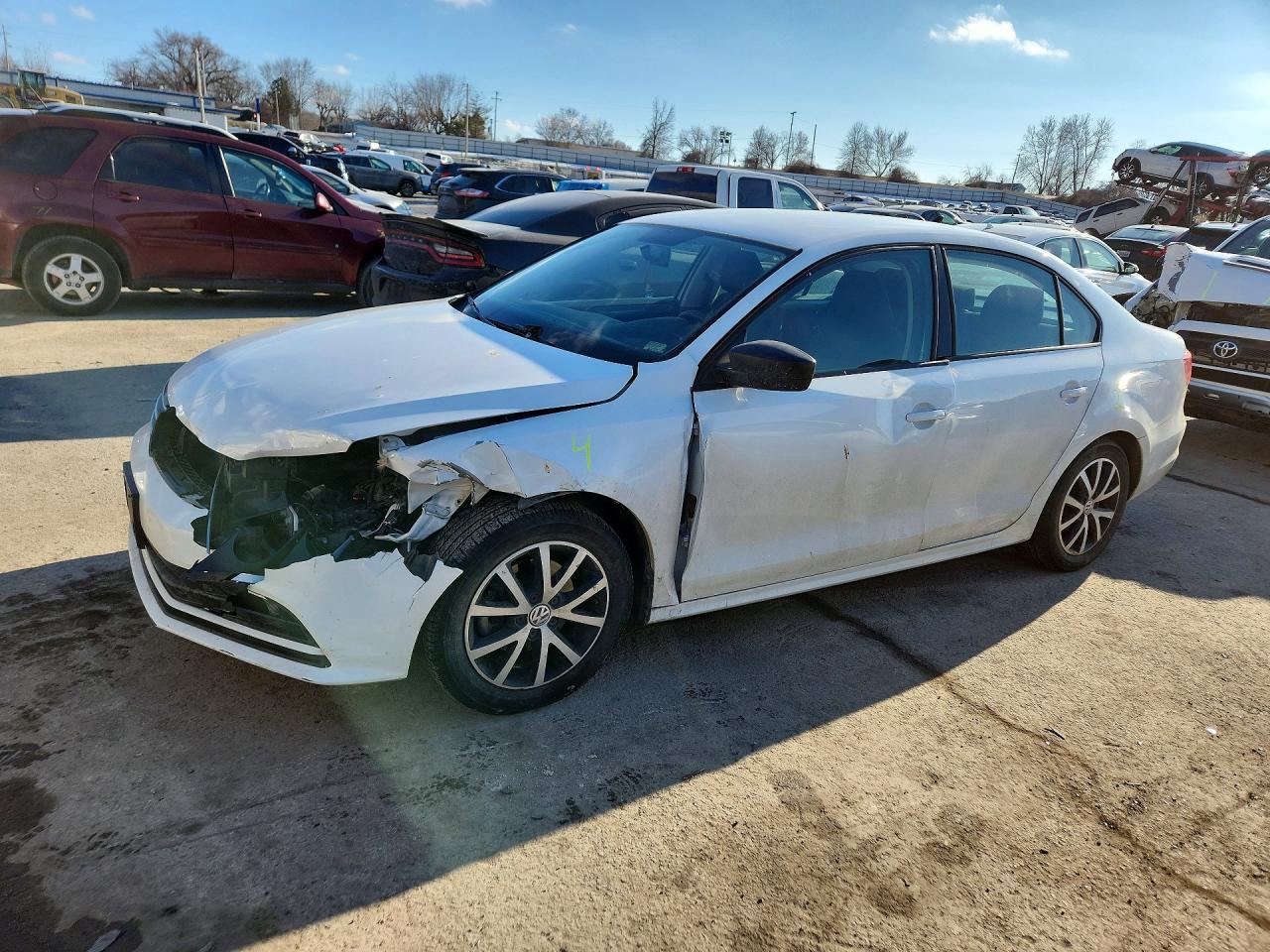 Salvage Volkswagen Jetta Image