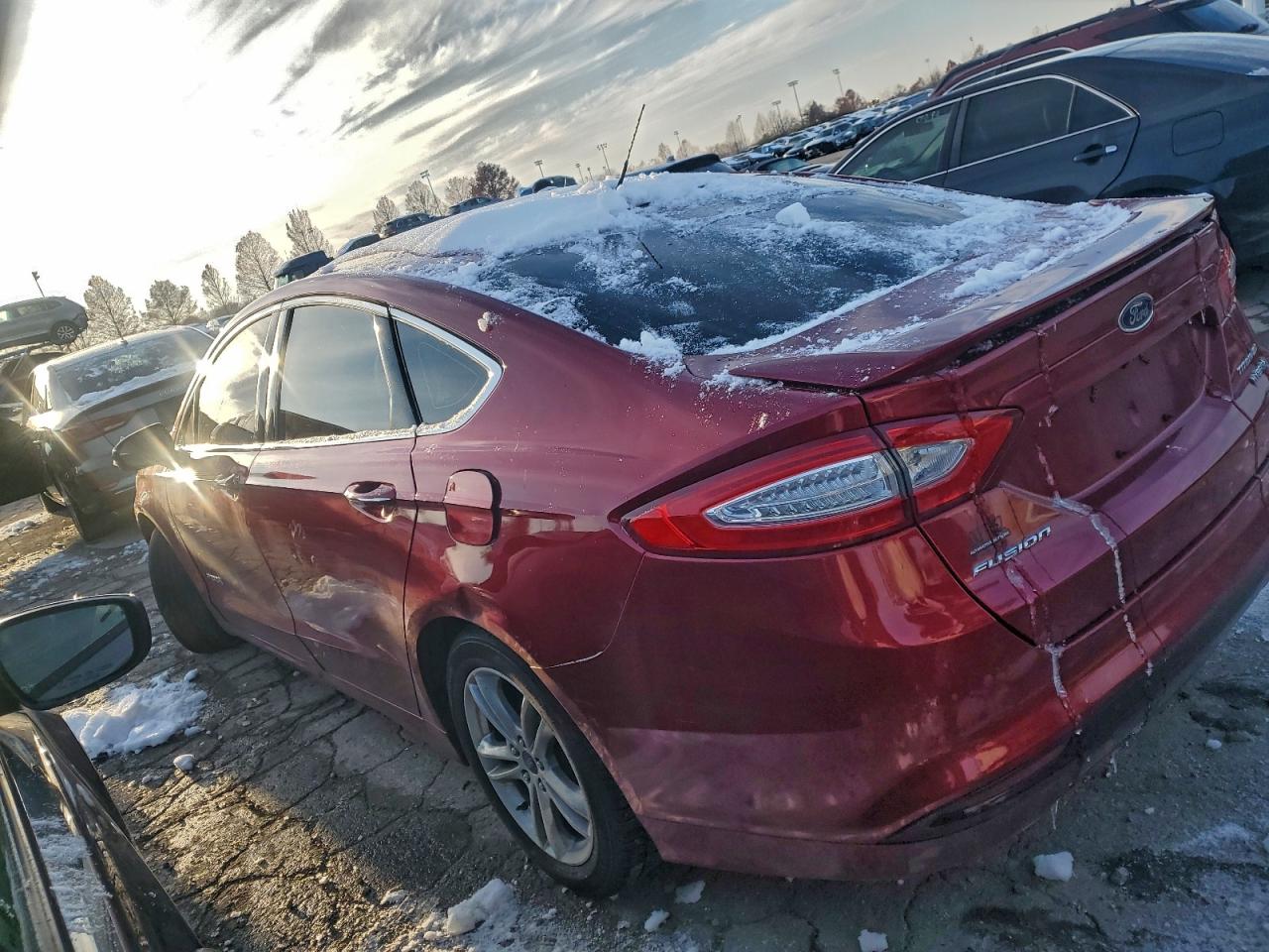 Ford Fusion Titanium Hev
