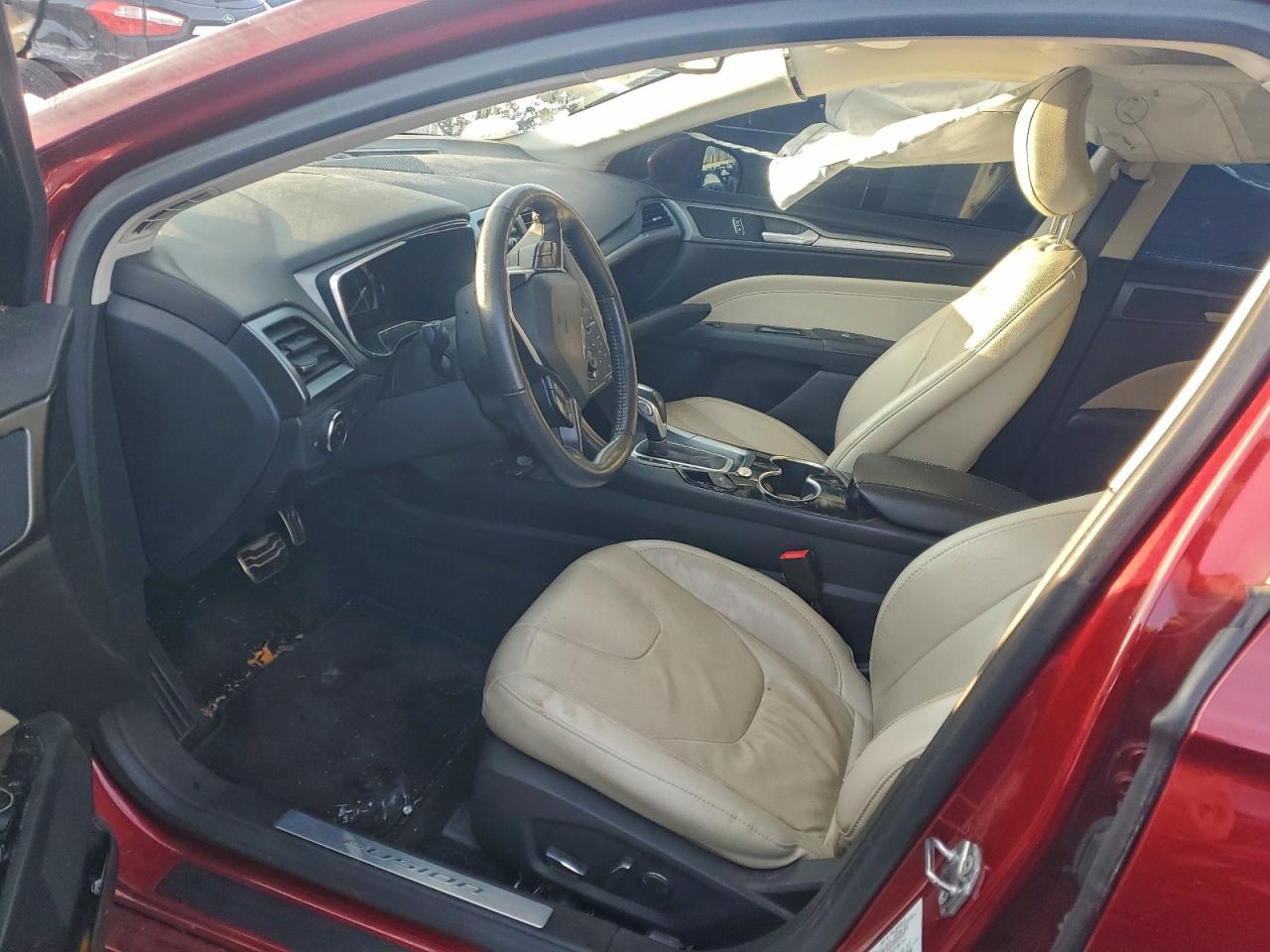 Ford Fusion Titanium Hev