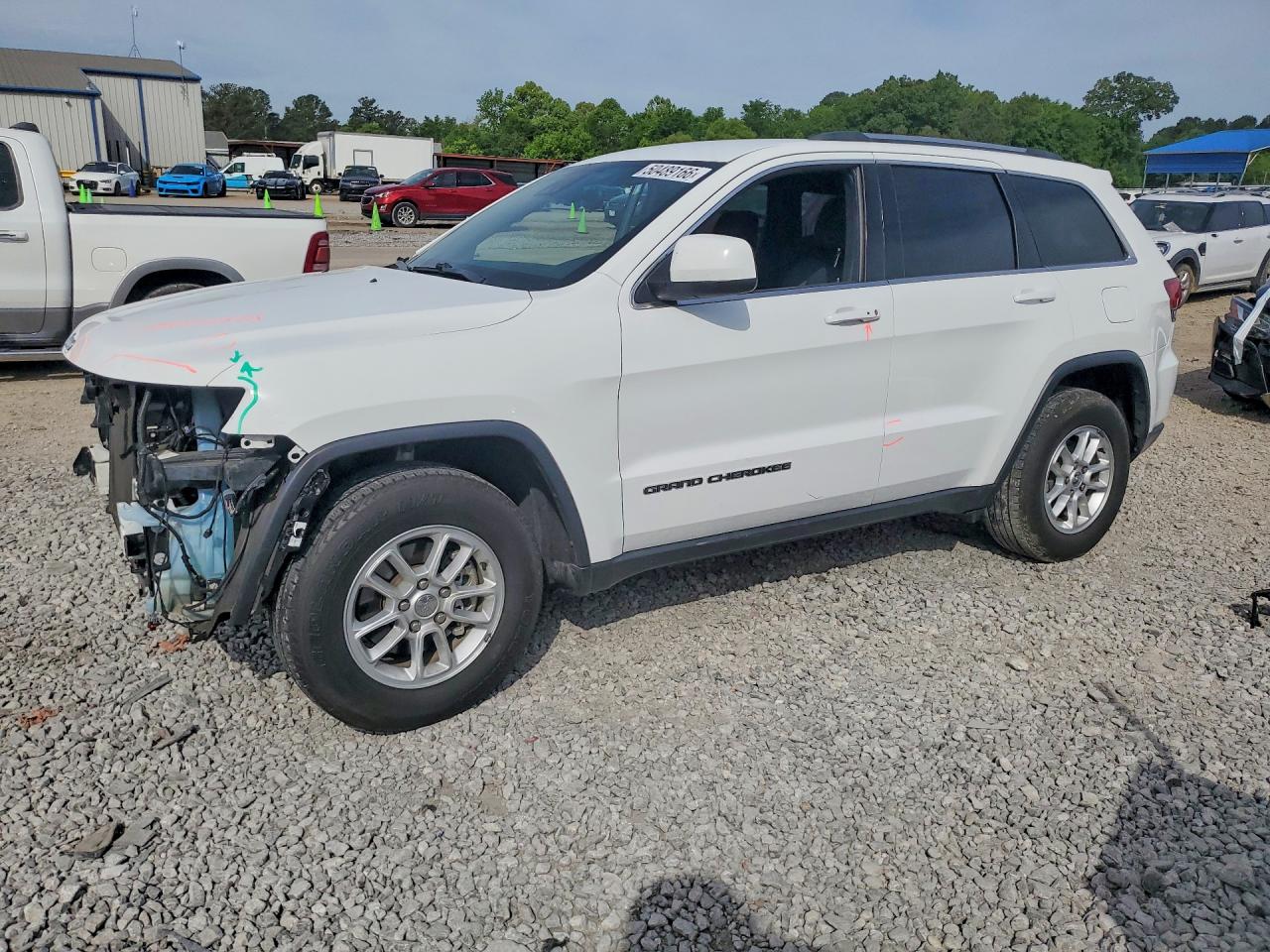 Salvage Jeep Cherokee Image