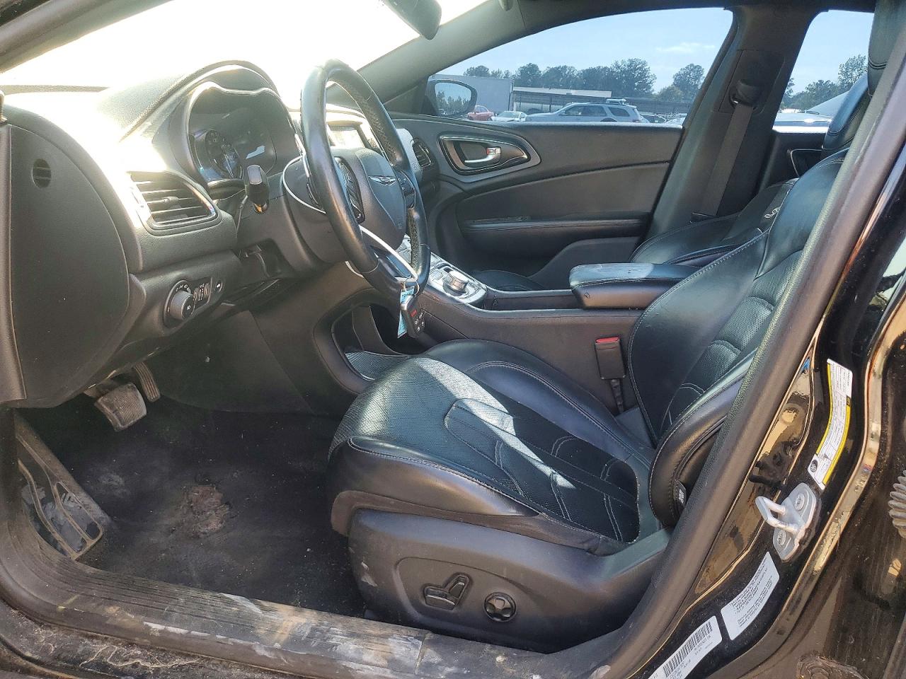 Chrysler 200 S
