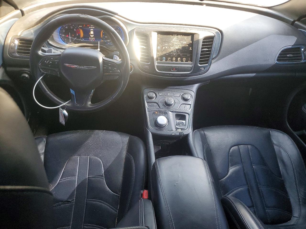Chrysler 200 S