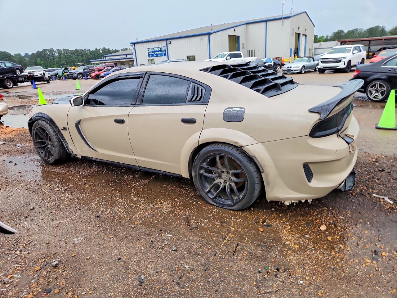 Dodge Charger R