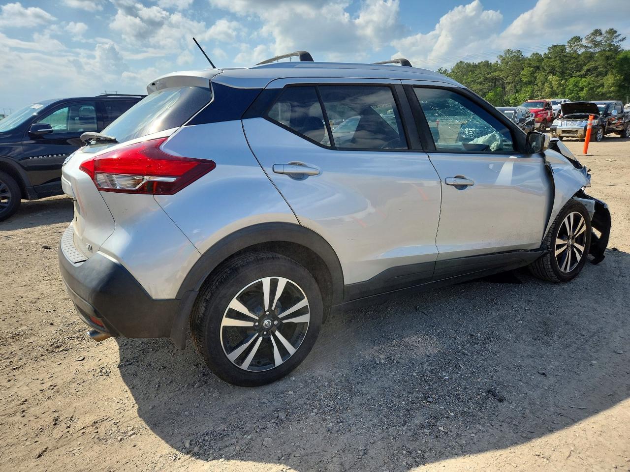 Nissan Kicks Sv